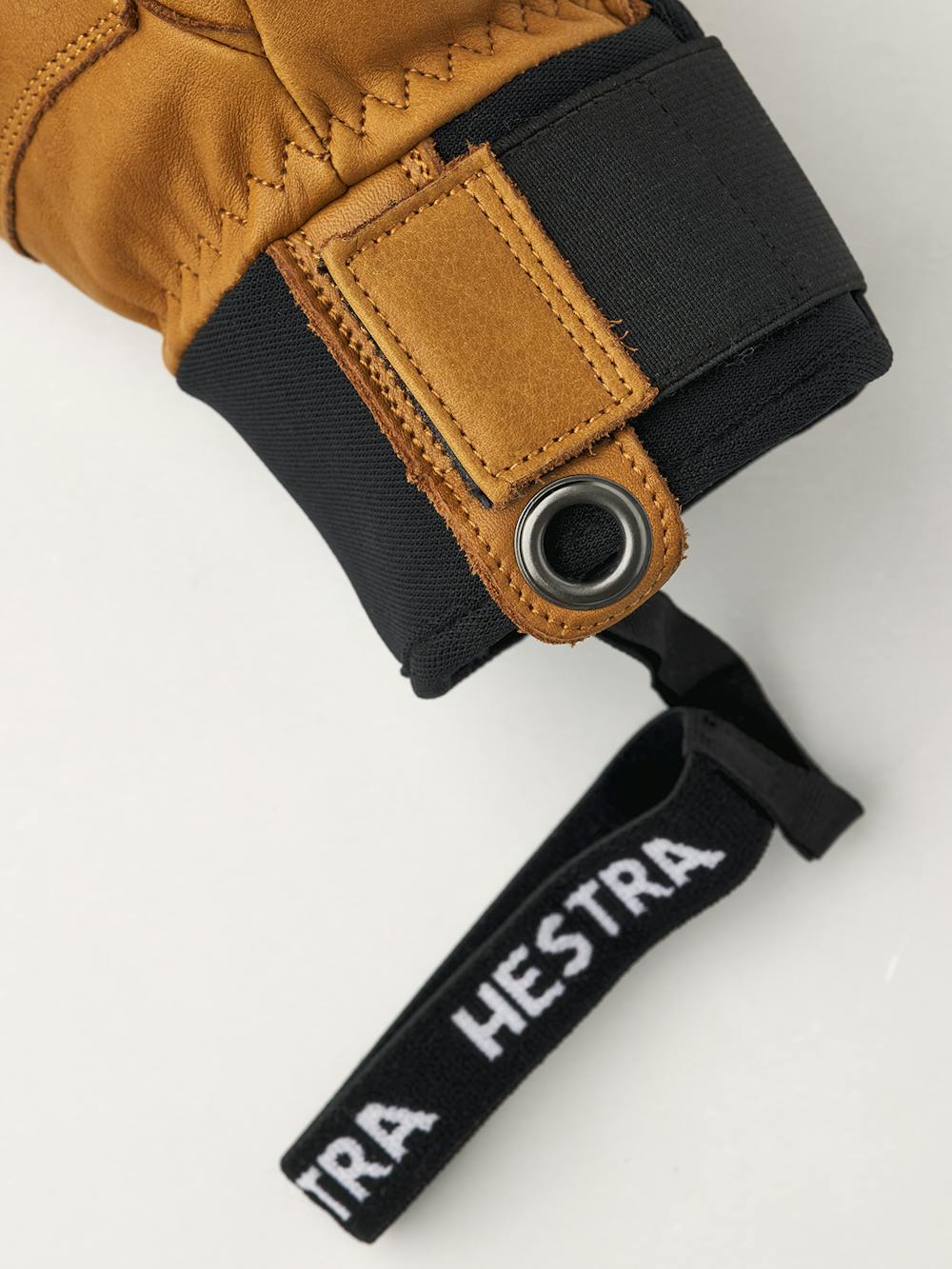 Light brown cow hide ski glove (5 of 9)