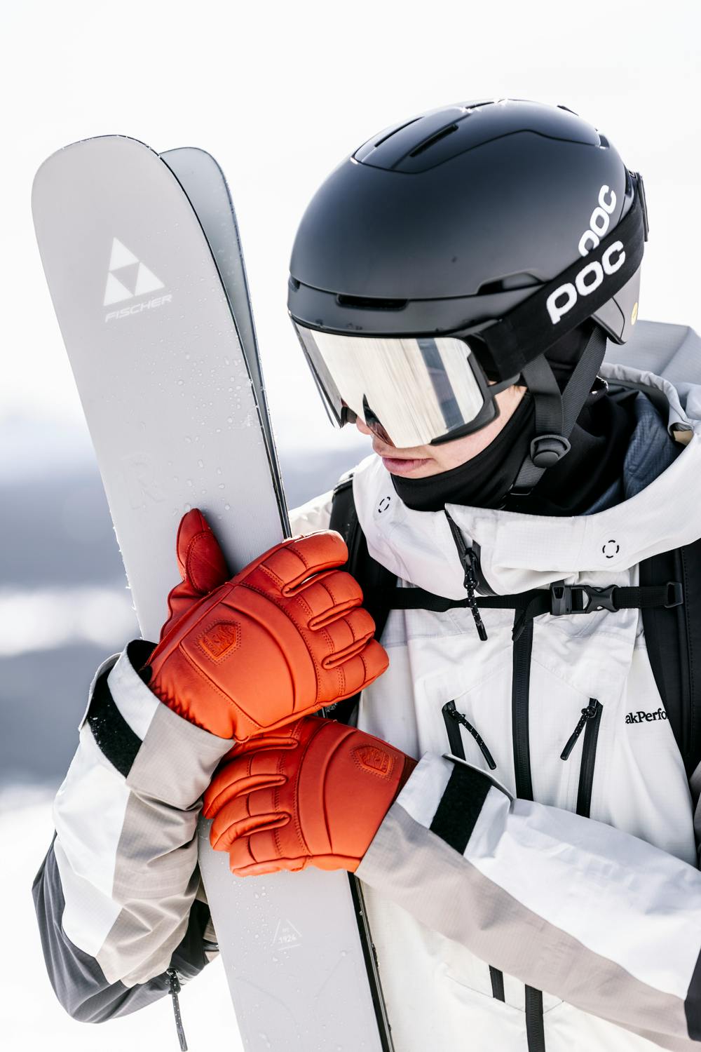 Light red cow hide ski glove (7 of 8)