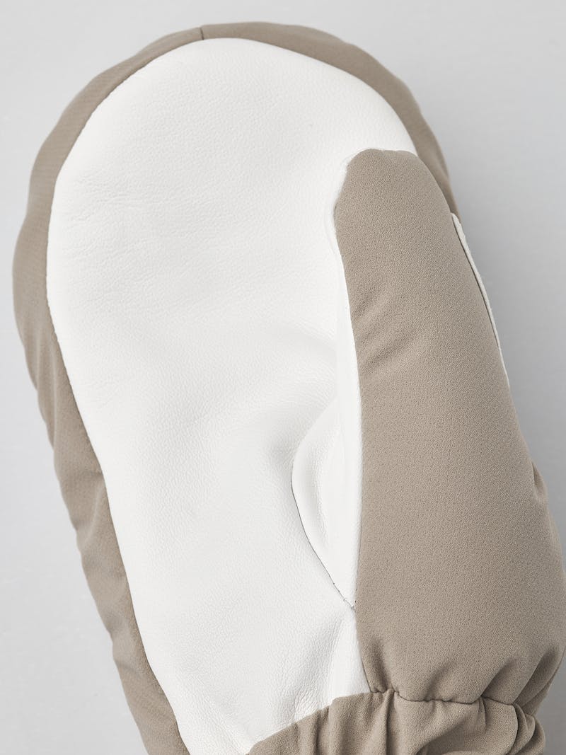 Beige fabric mitten with white goat leather palm (3 of 7)