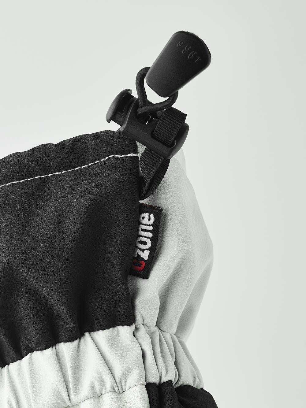 Schwarz-weißer Skihandschuh aus Stoff mit weißem Ziegenleder an der Innenhand (6 oder 7)