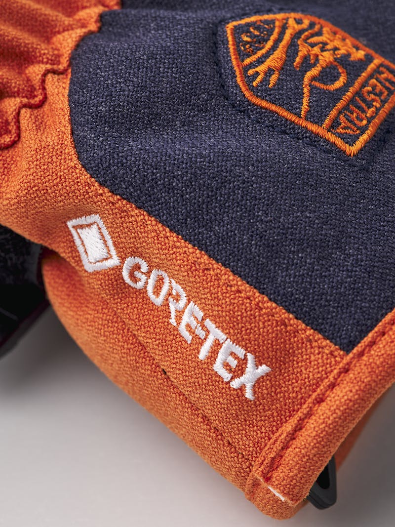 GORE-TEX Atlas Jr. Mitt (3 of 4)