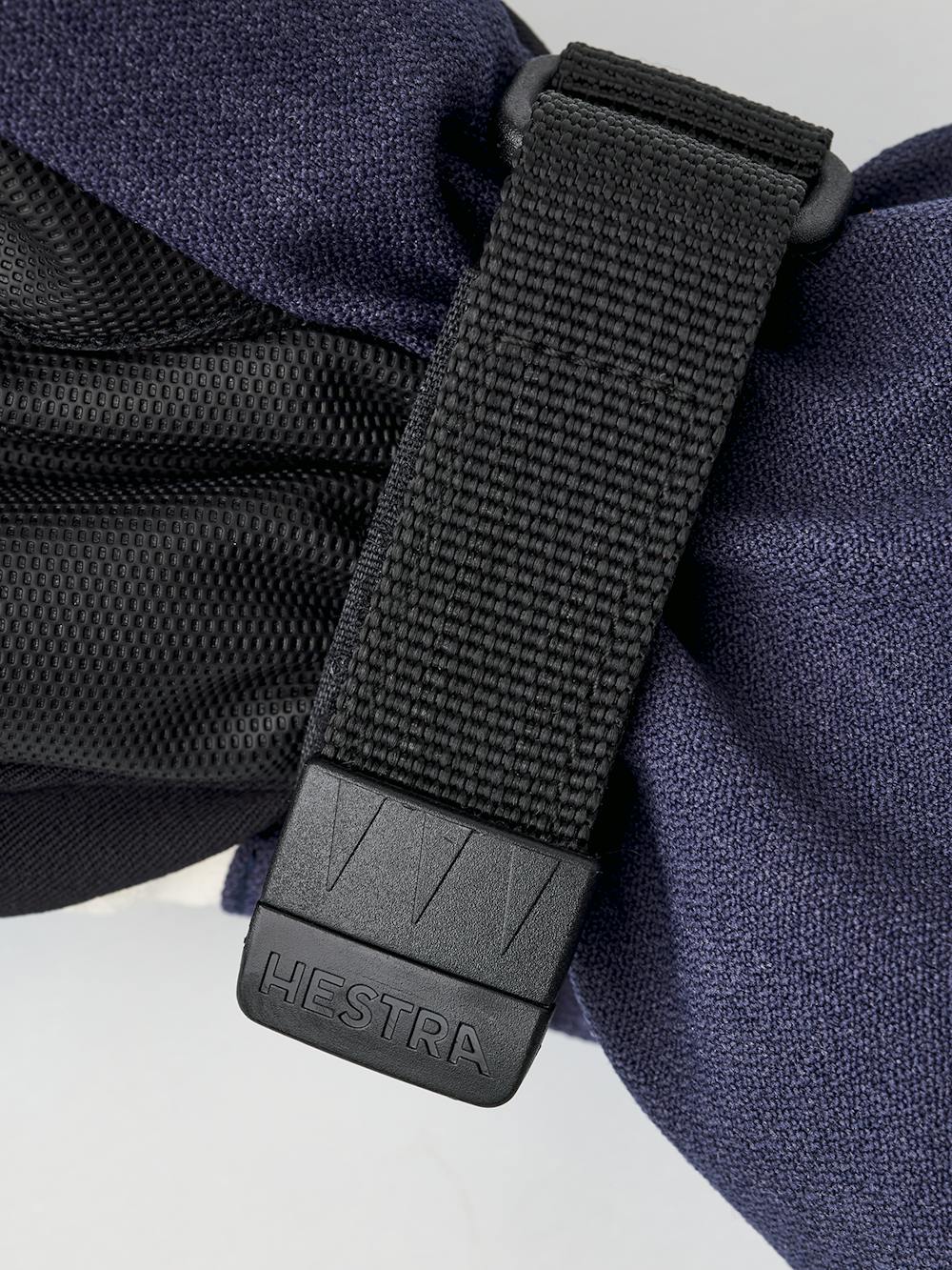 GORE-TEX Atlas Jr. Mitt (5 of 5)