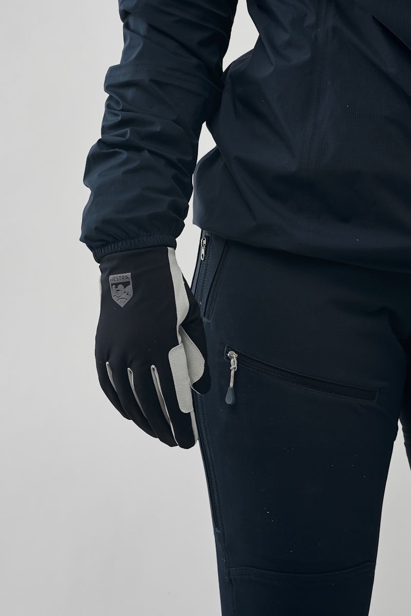Black fabric outdoor glove with synthetic suede palm (11 of 14)