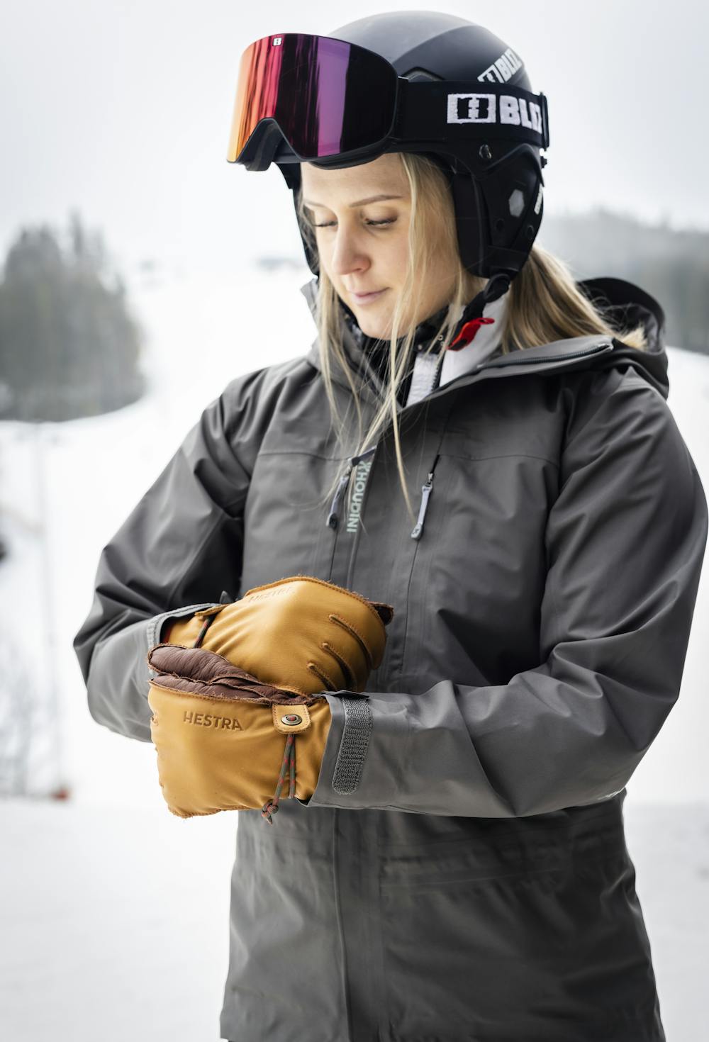 Light brown cow hide ski glove with brown palm and wrist adjustment (6 of 7)