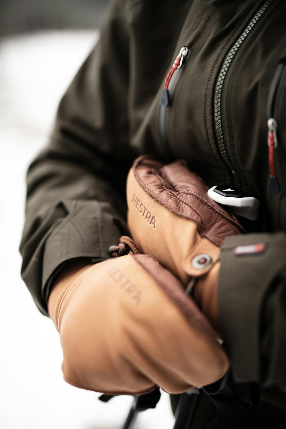 Light brown cow hide mitten with brown palm and wrist adjustment (4 of 5)