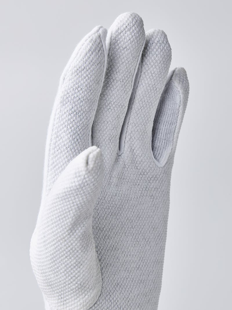 Antimon i färgen Vit (2 av 4)