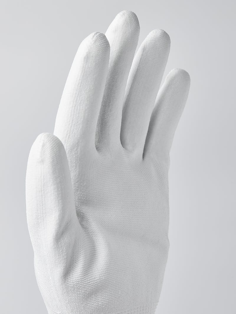 Beryllium in the color White (2 of 3)