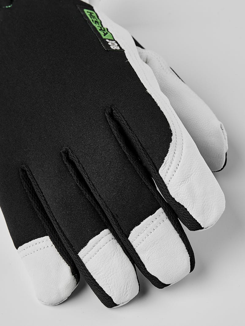 Kobolt CZone in the color Black (3 of 4)