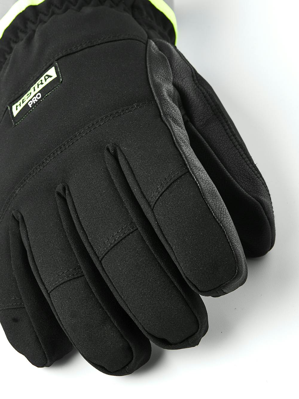 Gore-Tex Bas 5-f in the color Black (3 of 5)