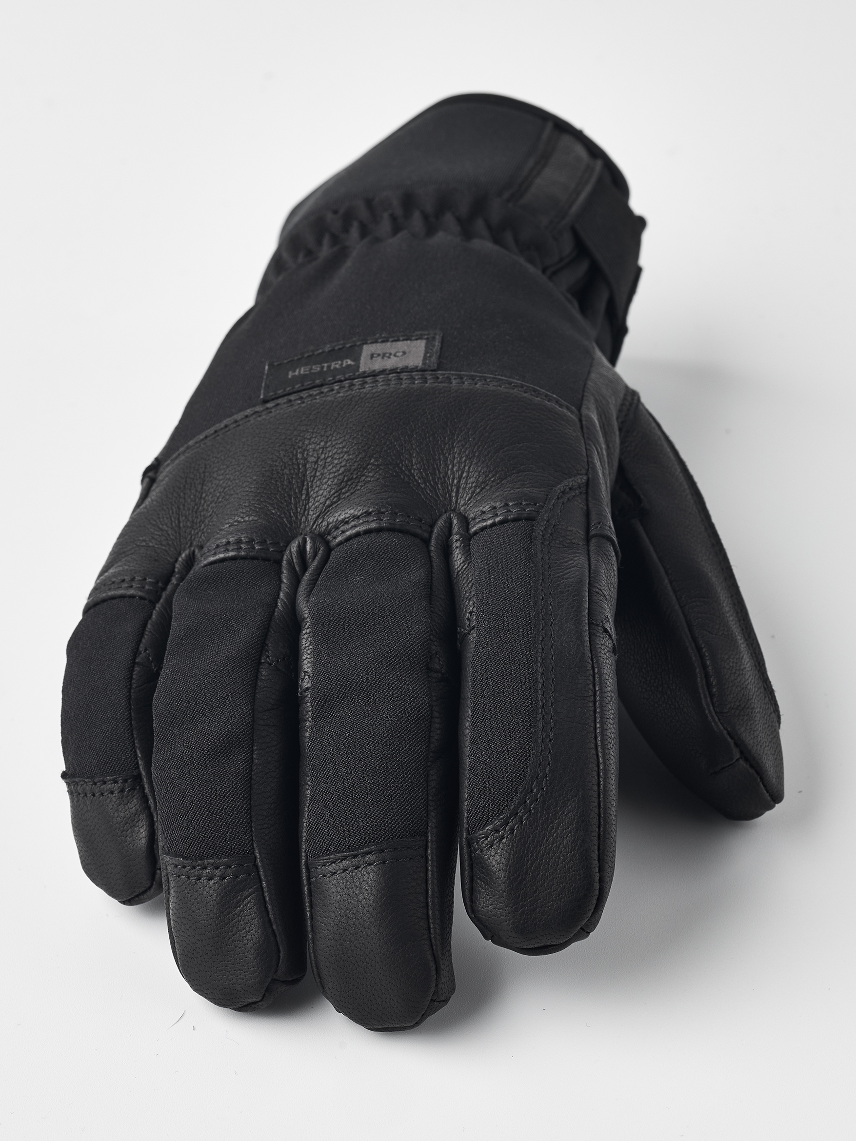 Ergo Grip CZone PRO - Black | Hestra Gloves