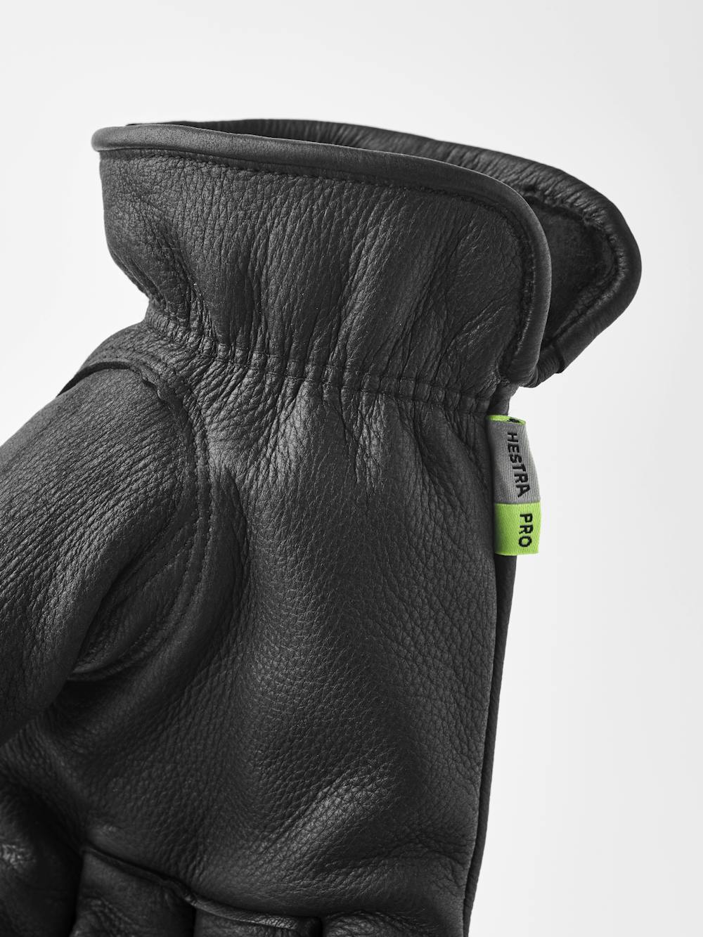 Drivers Winter in the color Black (4 of 5)