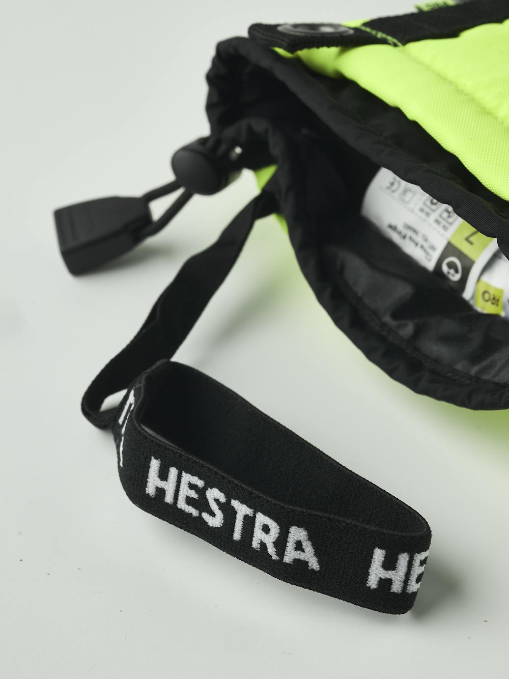 CZone Pro Finger in the color Black (4 of 6)