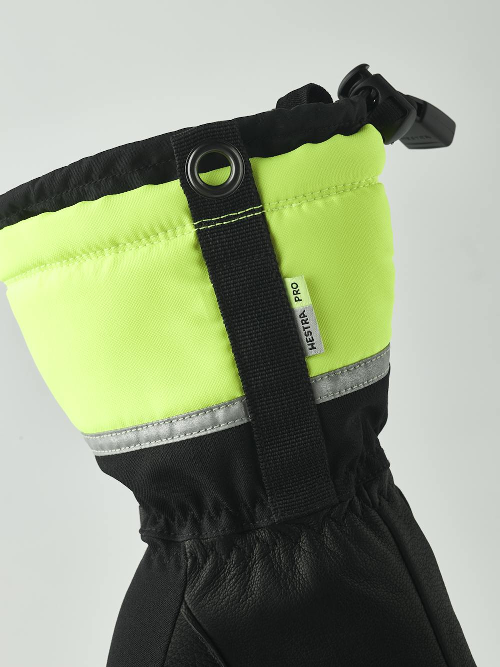 CZone Pro Finger in the color Black (2 of 6)