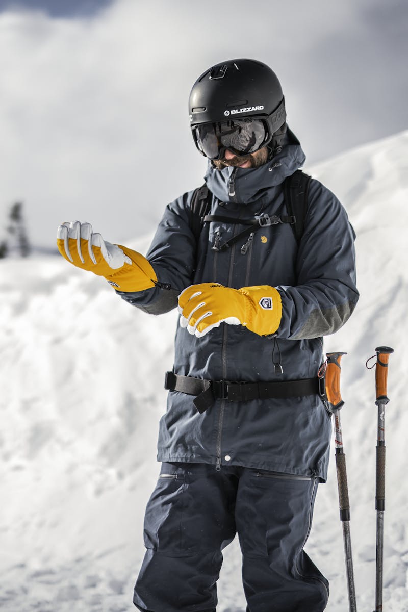 Orange ski glove with white goat leather palm (4 of 10)