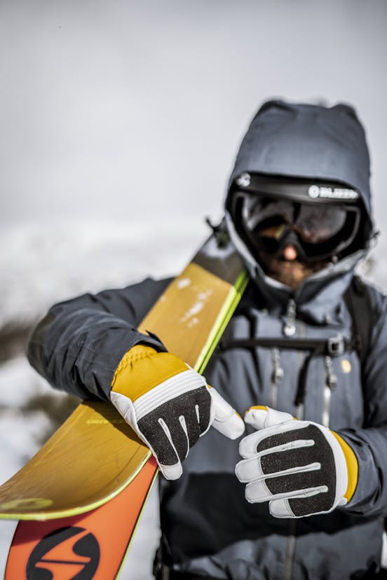 Alternative image for Couloir 5-finger